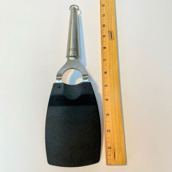 Oneida Flexible Nylon Solid Spatula Turner Flipper Stainless Rounded Handle 12” - Picture 4 of 6